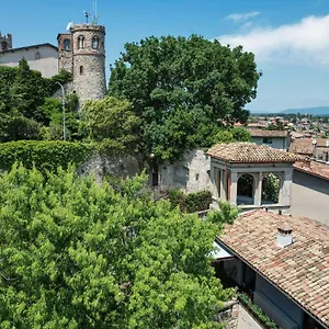 Steps From The - Charme In The Inner Desenzano del Garda